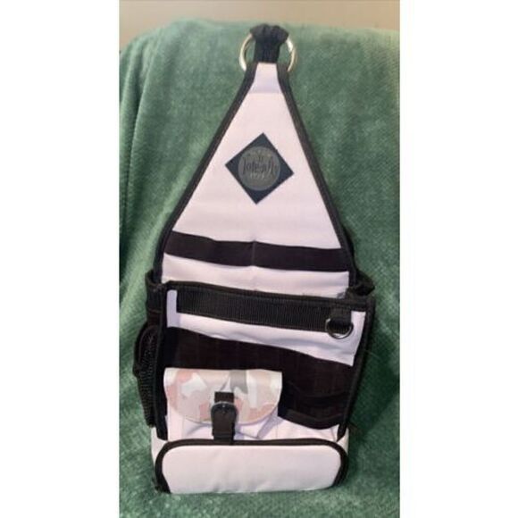 AMMs The Original Tote-Ally Cool On-the-Go Scrapbook Canvas Craft Pink Camo  Bag - Picture 1 of 7